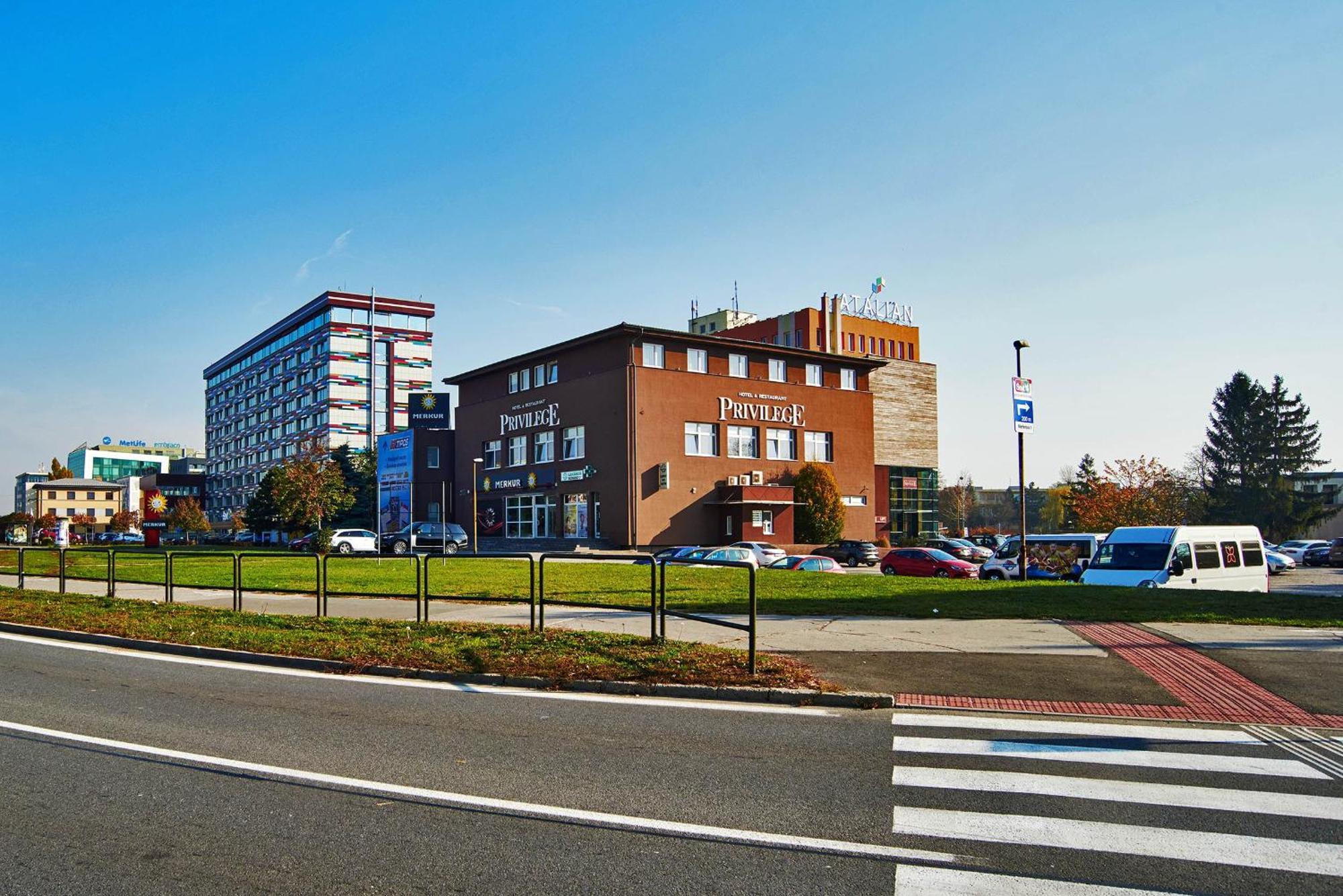 Privilege - Empire Hotels Group Kosice Luaran gambar