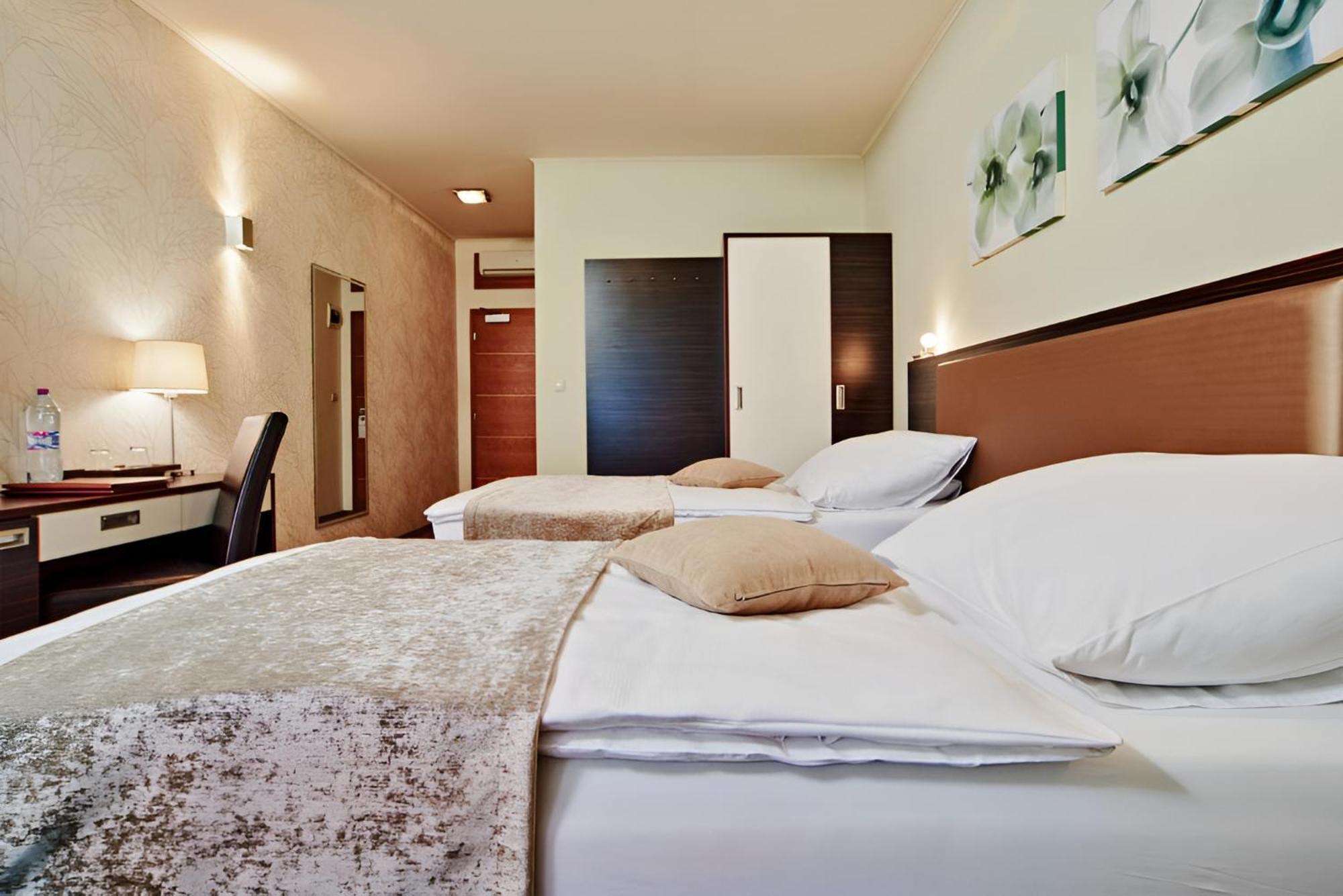 Privilege - Empire Hotels Group Kosice Luaran gambar