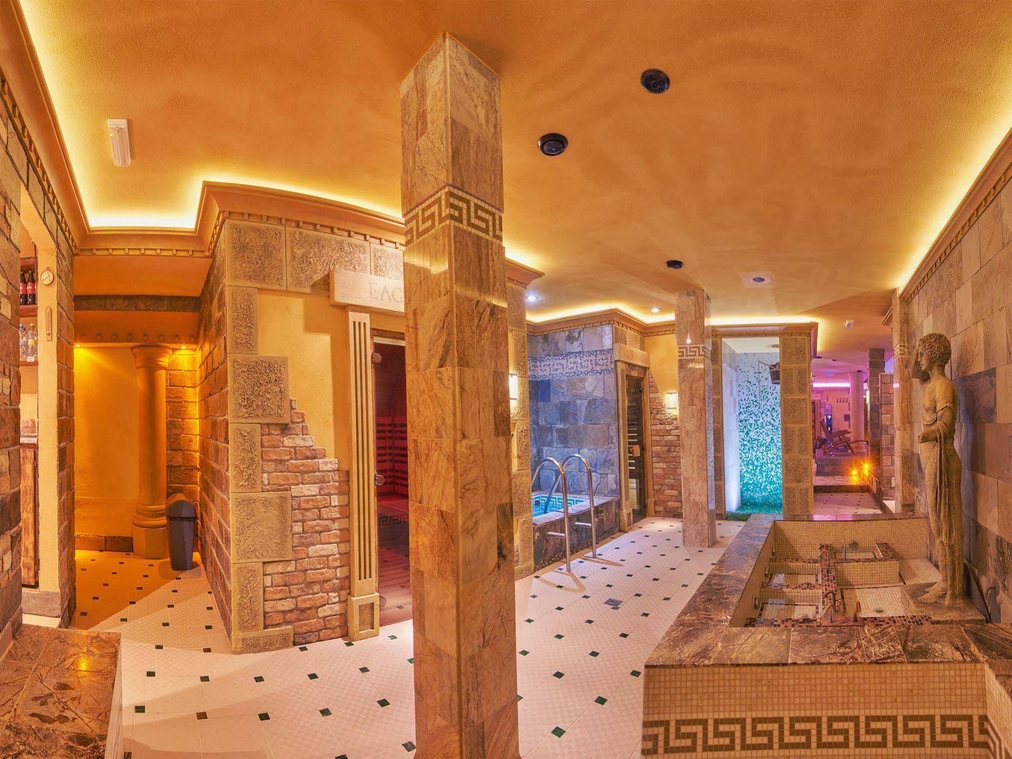 Privilege - Empire Hotels Group Kosice Luaran gambar