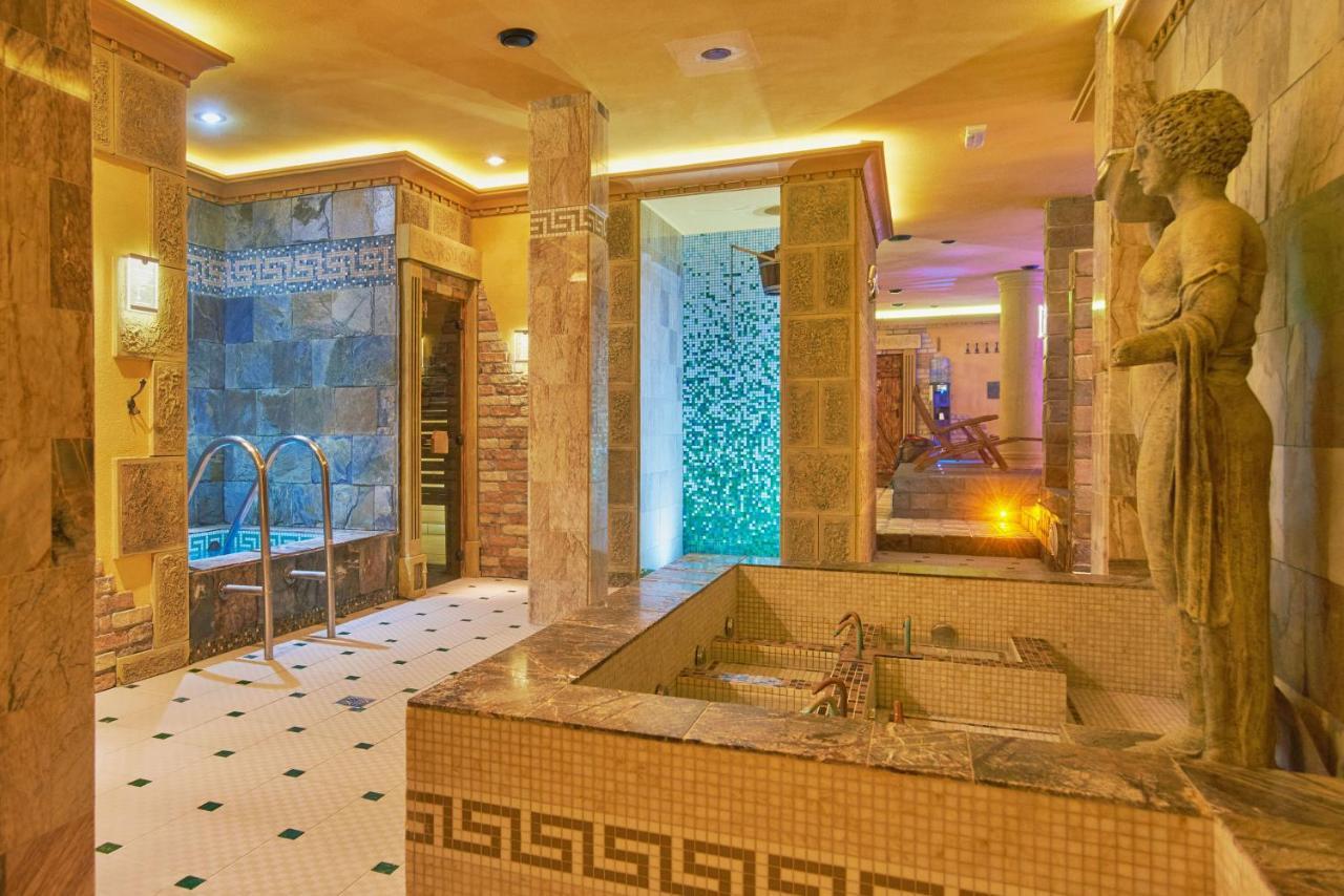 Privilege - Empire Hotels Group Kosice Luaran gambar